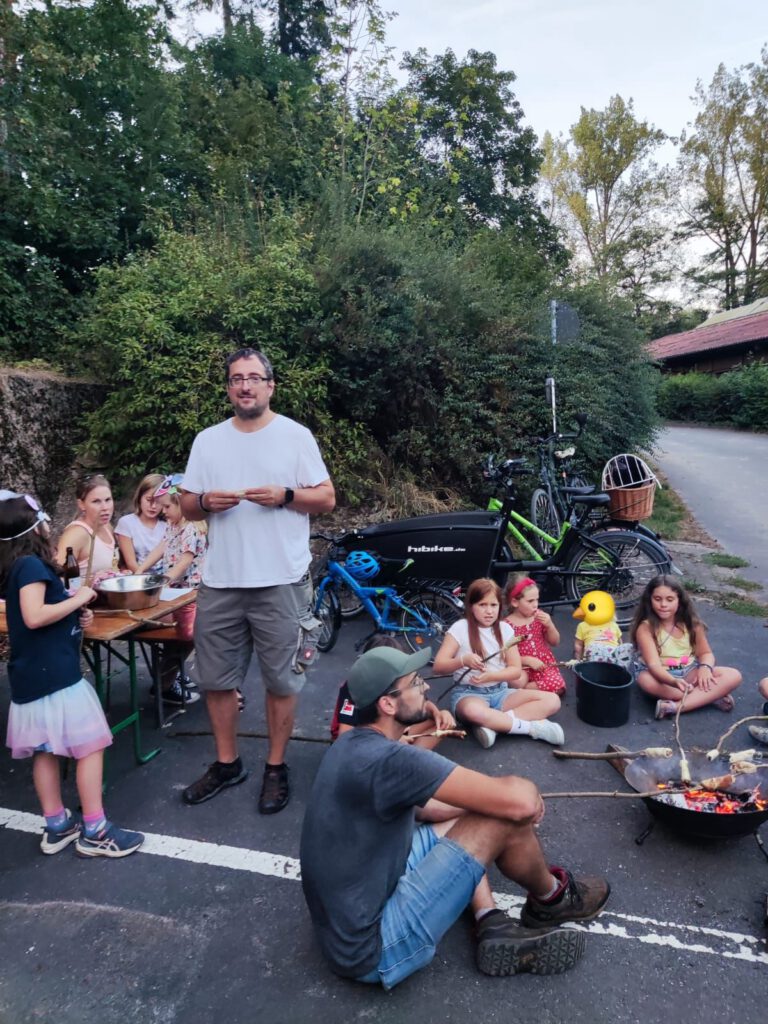 Stockbrot - Liebling aller Kinder an lauen Sommerabenden