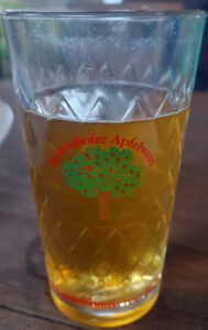 Goldenes Stöffsche